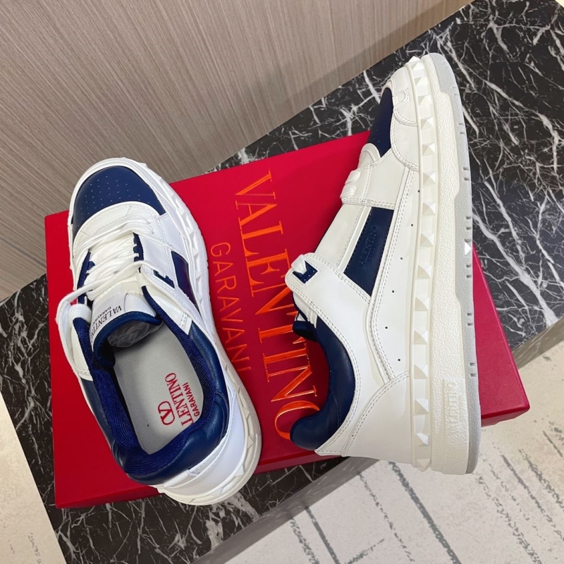 Valentino Sneakers